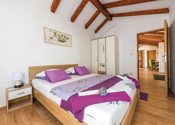 Four-Bedroom Holiday Home In Tribunj